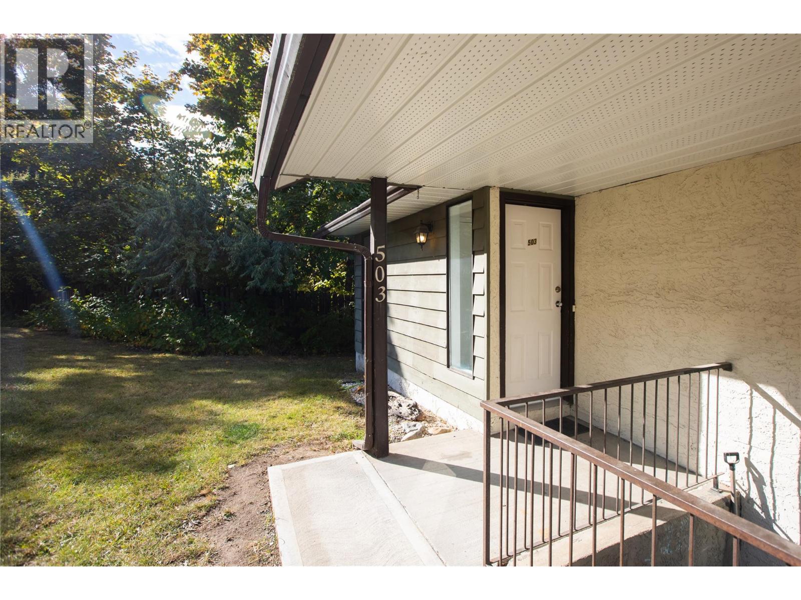 1451 1 Avenue Ne Unit# 503, Salmon Arm, British Columbia  V1E 1N8 - Photo 3 - 10366606