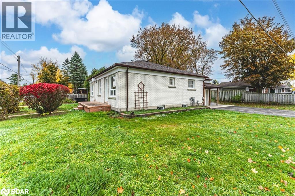 34/36 Centre Street, Angus, Ontario  L0M 1B0 - Photo 15 - 40781390