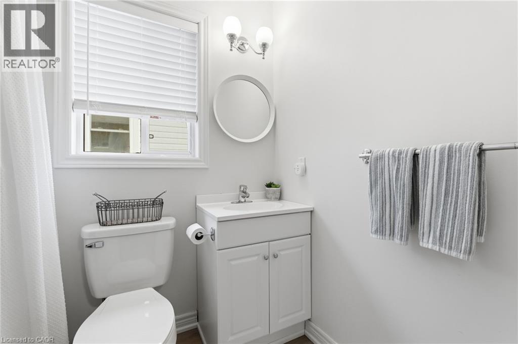 9 Slater Court, Waterdown, Ontario  L8B 0K8 - Photo 29 - 40782004
