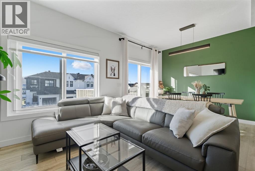 220 Heritage Heights, Cochrane, Alberta  T4C 3A7 - Photo 10 - A2262181