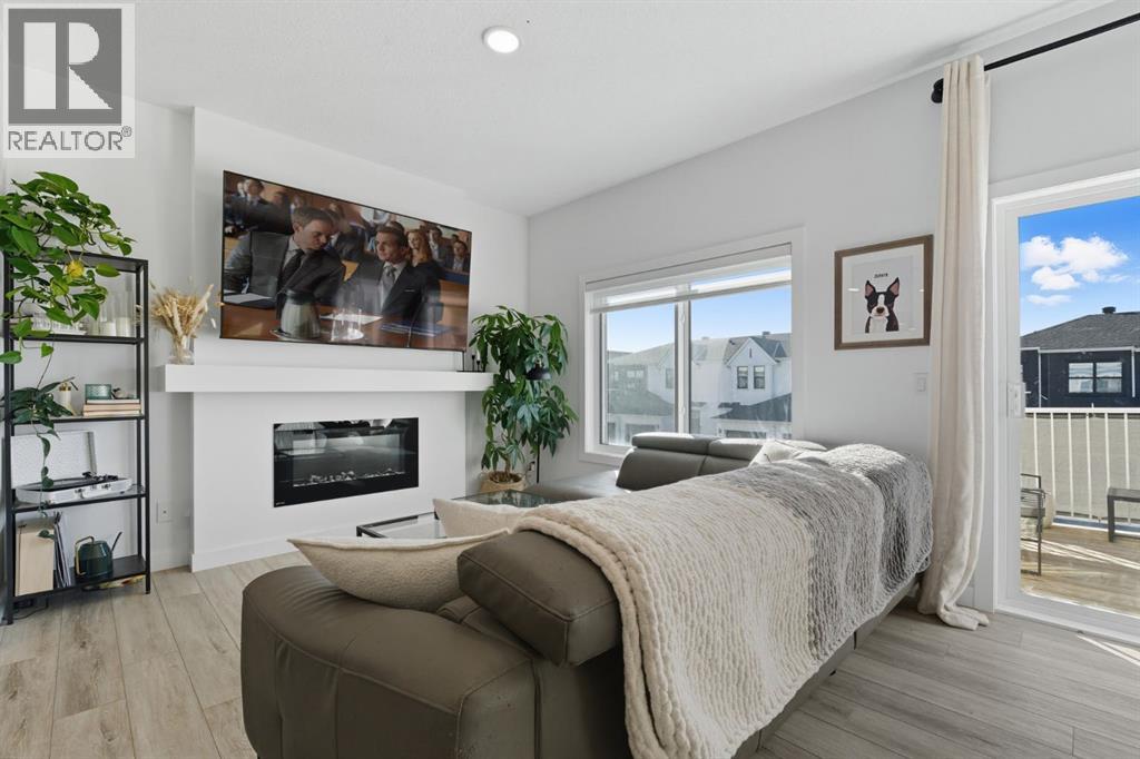 220 Heritage Heights, Cochrane, Alberta  T4C 3A7 - Photo 5 - A2262181