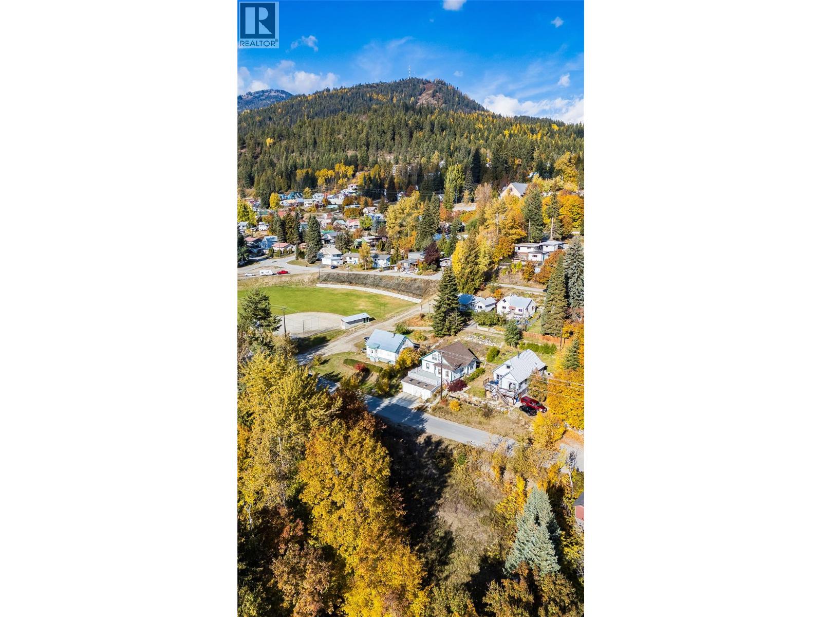 1873 Cook Avenue, Rossland, British Columbia  V0G 1Y0 - Photo 14 - 10366632