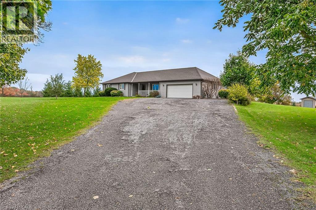 2905 South Grimsby Road 6, Smithville, Ontario  L0R 2A0 - Photo 3 - 40781165