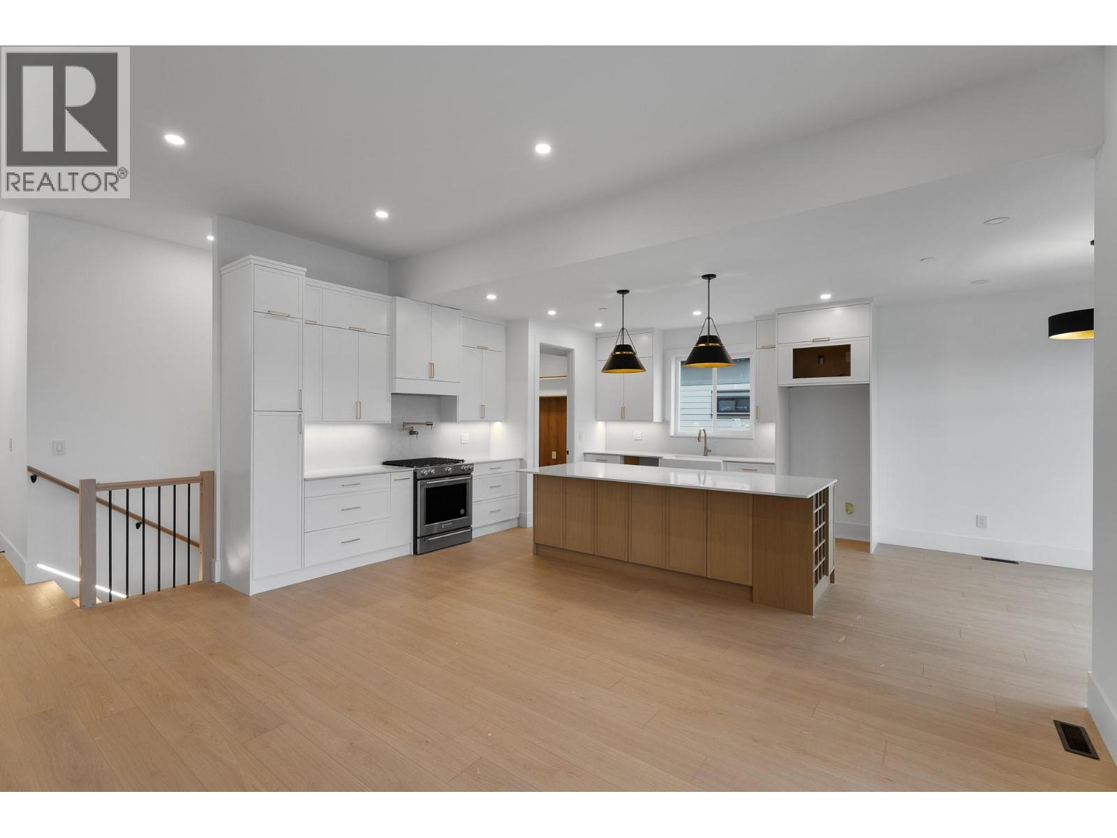 8920 Tavistock Road, Vernon, British Columbia  V1H 2L4 - Photo 13 - 10366674