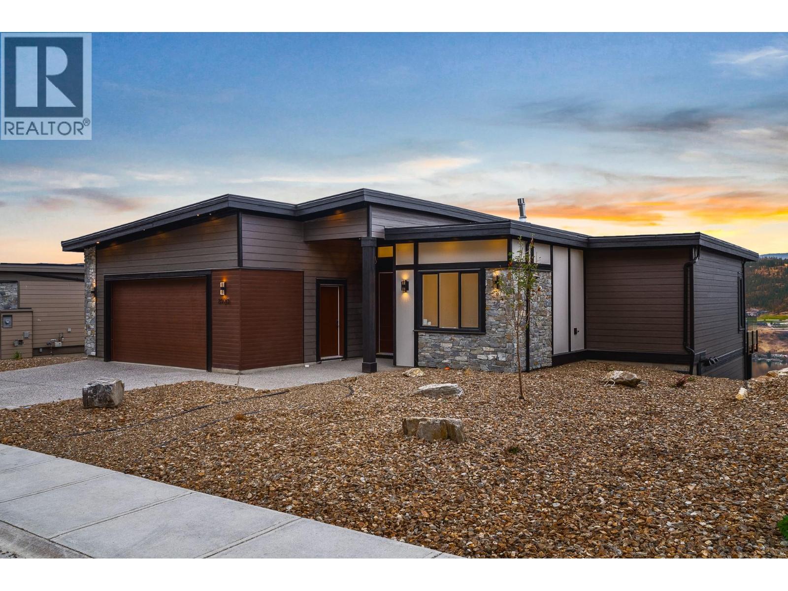 8920 Tavistock Road, Vernon, British Columbia  V1H 2L4 - Photo 3 - 10366674