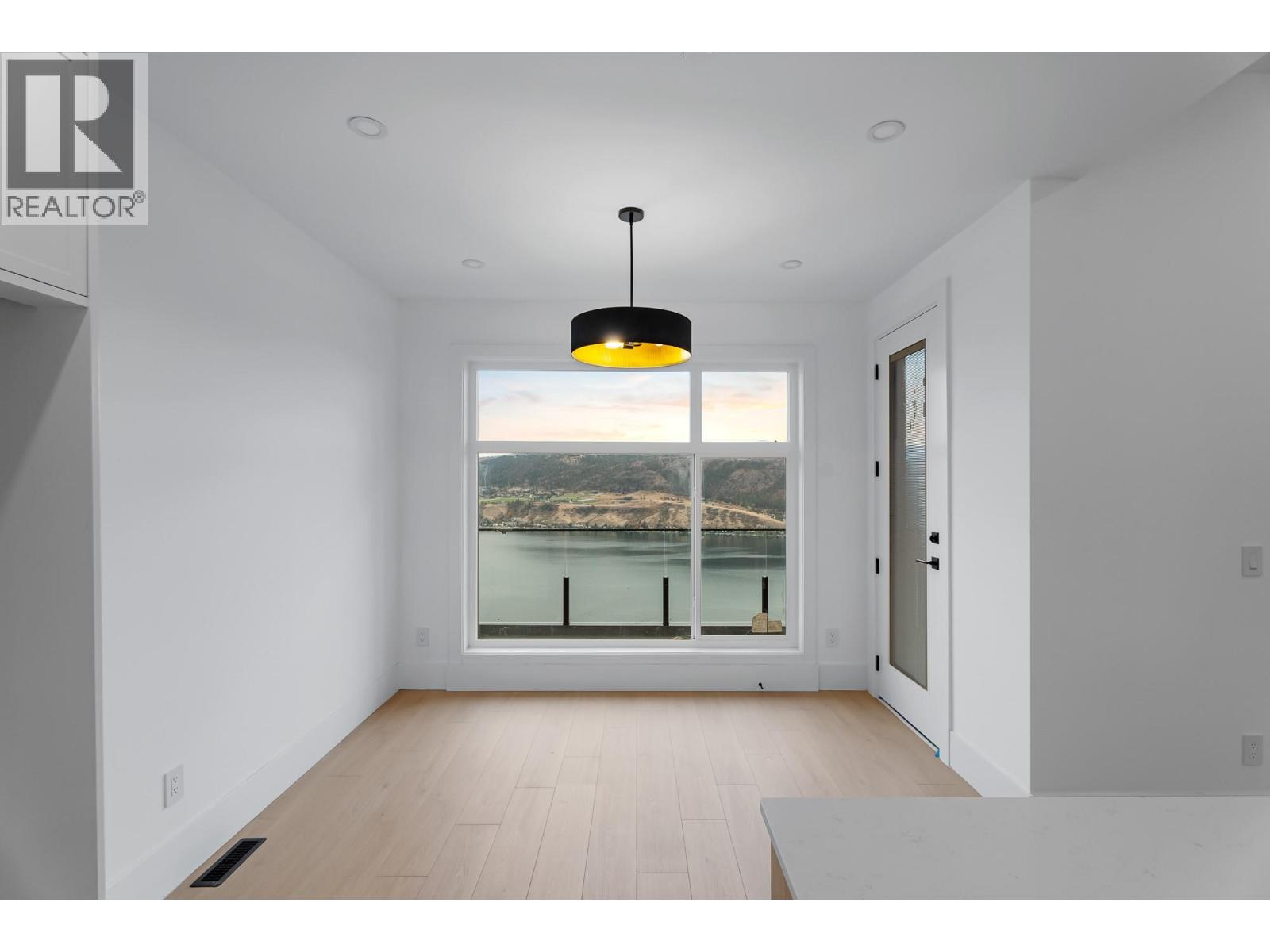 8920 Tavistock Road, Vernon, British Columbia  V1H 2L4 - Photo 25 - 10366674