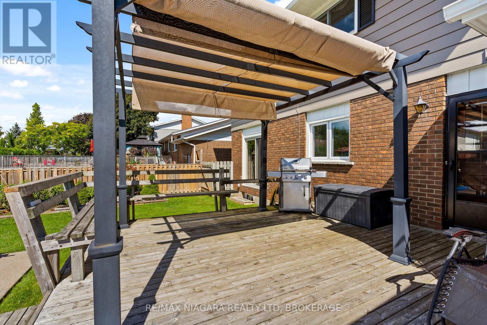 40 Gaspare Drive, Port Colborne, Ontario  L3K 2V2 - Photo 8 - X12481173