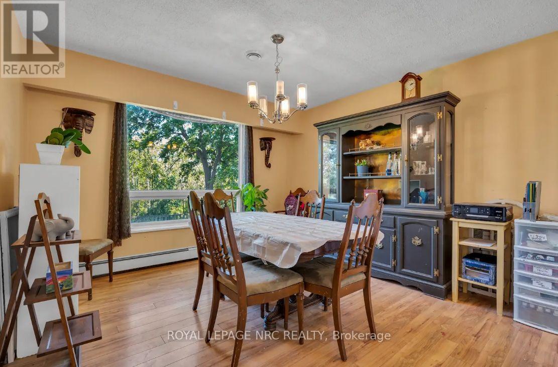 242 West Side Road, Port Colborne, Ontario  L3K 5K9 - Photo 5 - X12481229