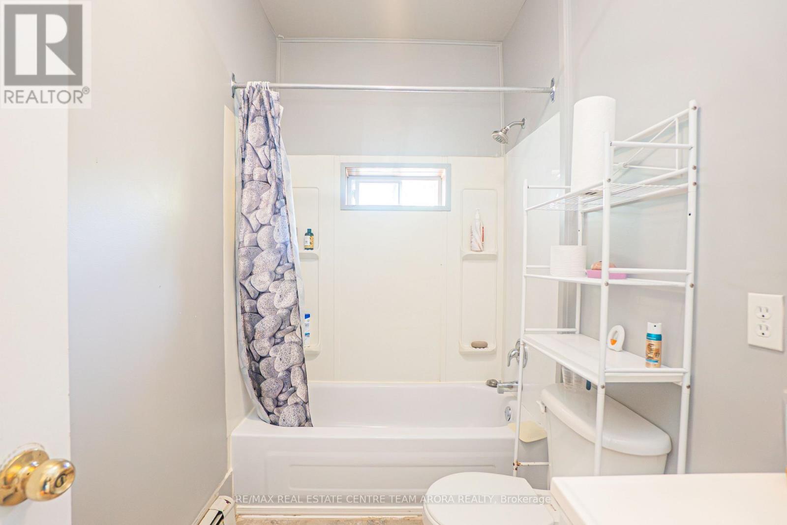 19 Quinte View Drive, Quinte West, Ontario  K8V 5P5 - Photo 14 - X12481065