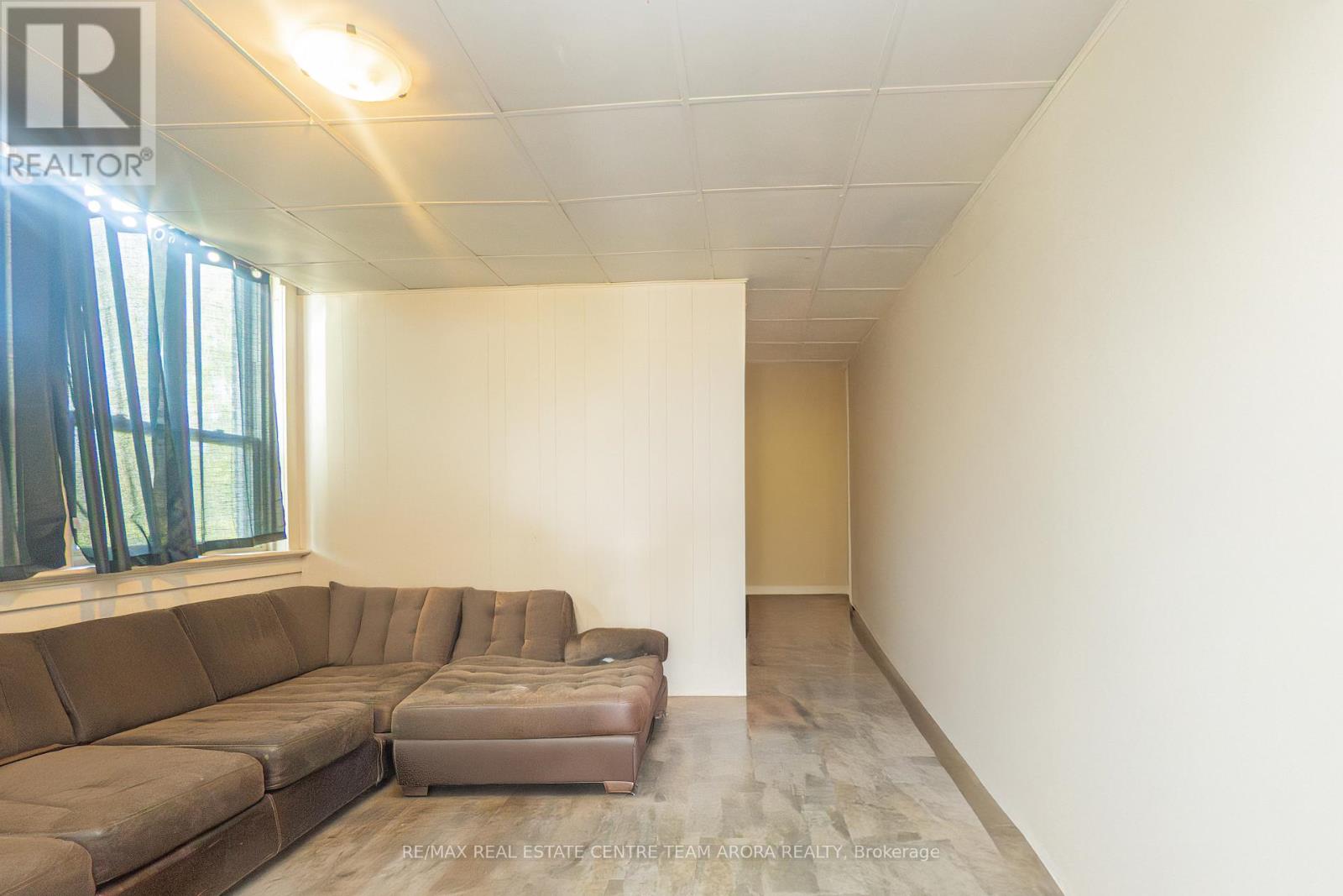 19 Quinte View Drive, Quinte West, Ontario  K8V 5P5 - Photo 5 - X12481065