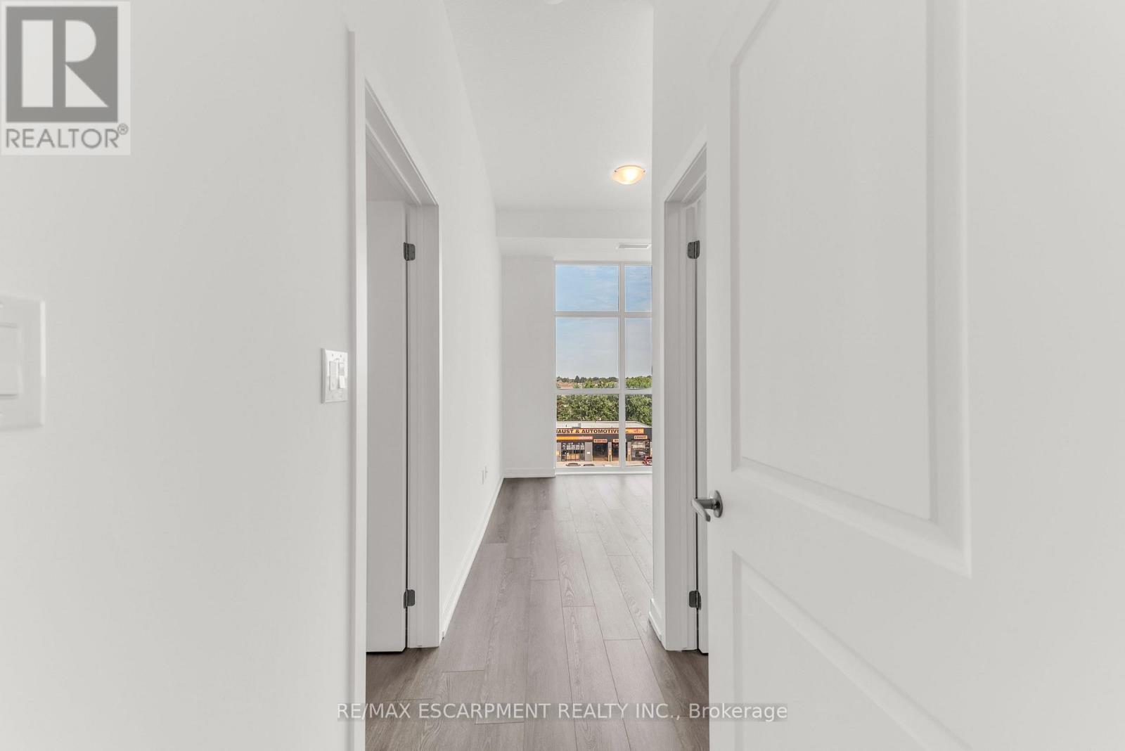 502 - 460 Dundas Street E, Hamilton, Ontario  L8B 2A5 - Photo 7 - X12481066