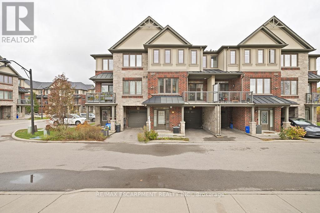 33 - 1169 Garner Road E, Hamilton, Ontario  L9G 0G8 - Photo 2 - X12481144