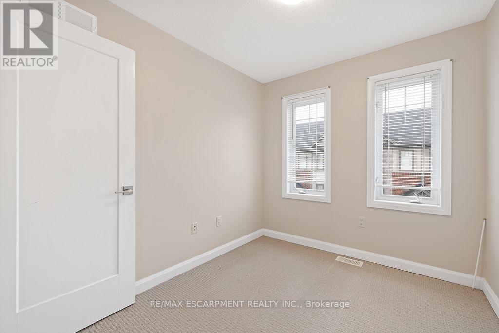 33 - 1169 Garner Road E, Hamilton, Ontario  L9G 0G8 - Photo 28 - X12481144
