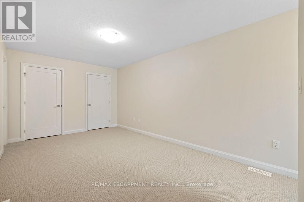 33 - 1169 Garner Road E, Hamilton, Ontario  L9G 0G8 - Photo 32 - X12481144