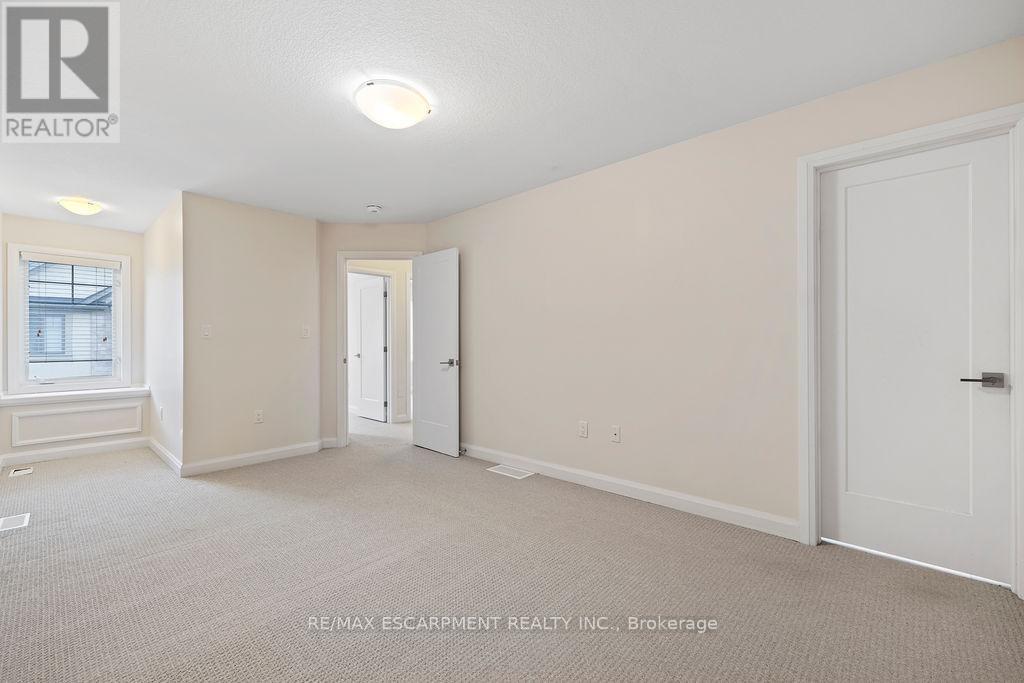 33 - 1169 Garner Road E, Hamilton, Ontario  L9G 0G8 - Photo 33 - X12481144