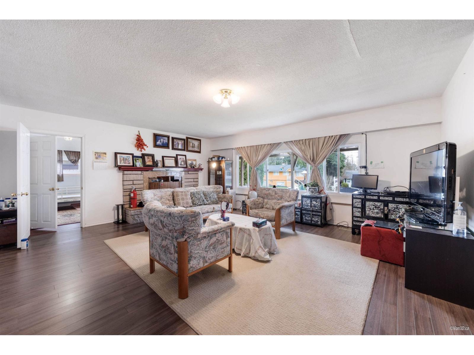 10186 144a Street, Surrey, British Columbia  V3R 3P8 - Photo 9 - R3060173