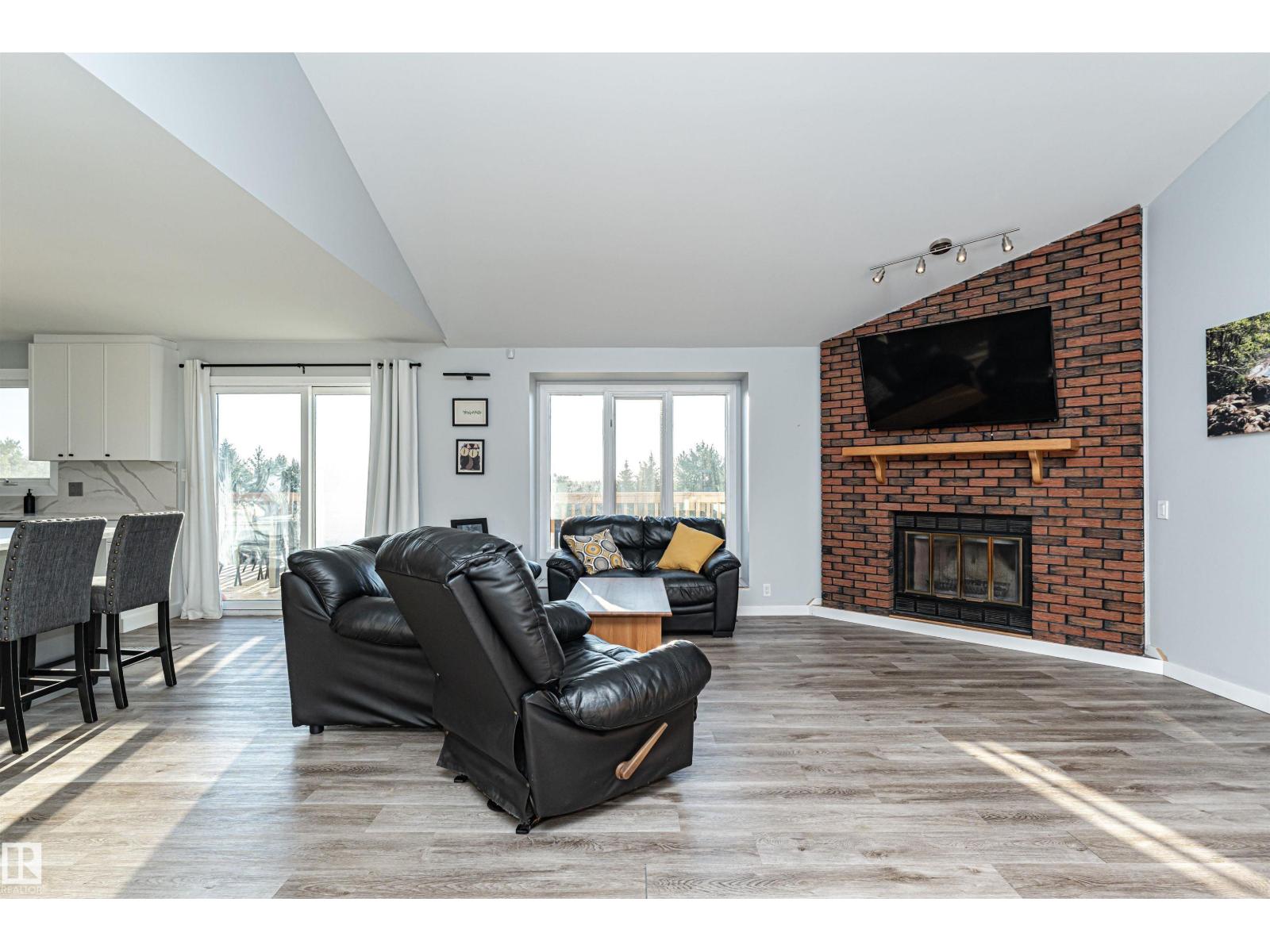 21 55517 Rr 240, Rural Sturgeon County, Alberta  T5E 5S7 - Photo 13 - E4463426