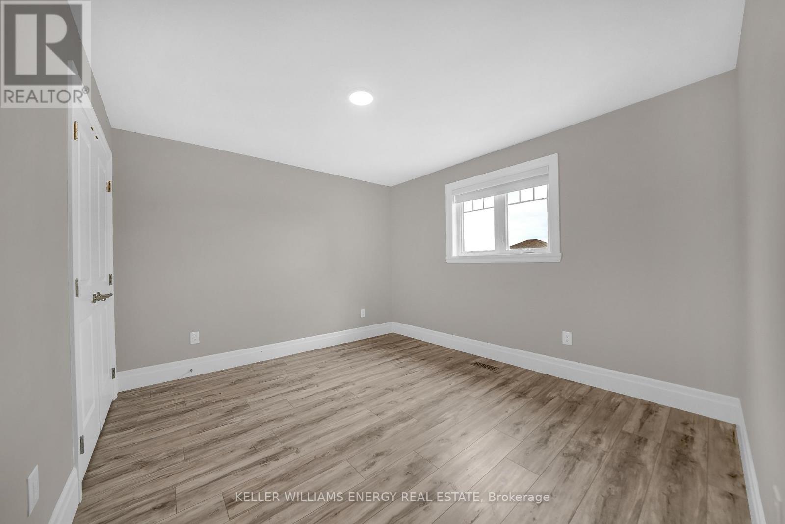 75 Markland Avenue, Prince Edward County (Picton Ward), Ontario  K0K 2T0 - Photo 28 - X12481079