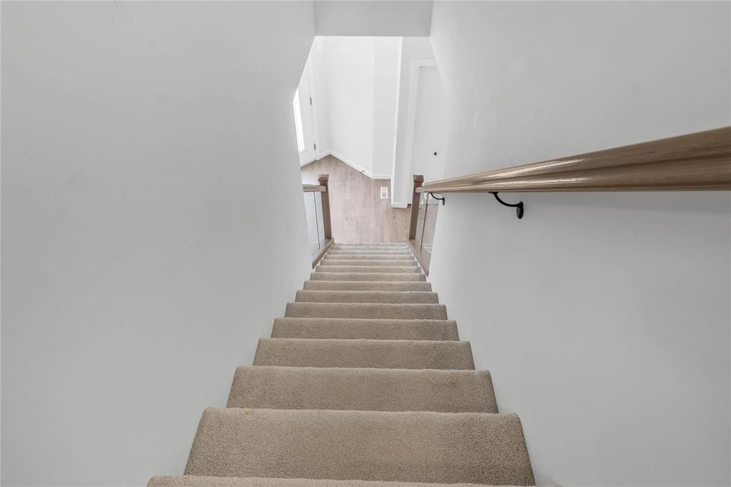 63 Mulberry Creek Drive, Winnipeg, Manitoba  R3Y 2E6 - Photo 31 - 202527244