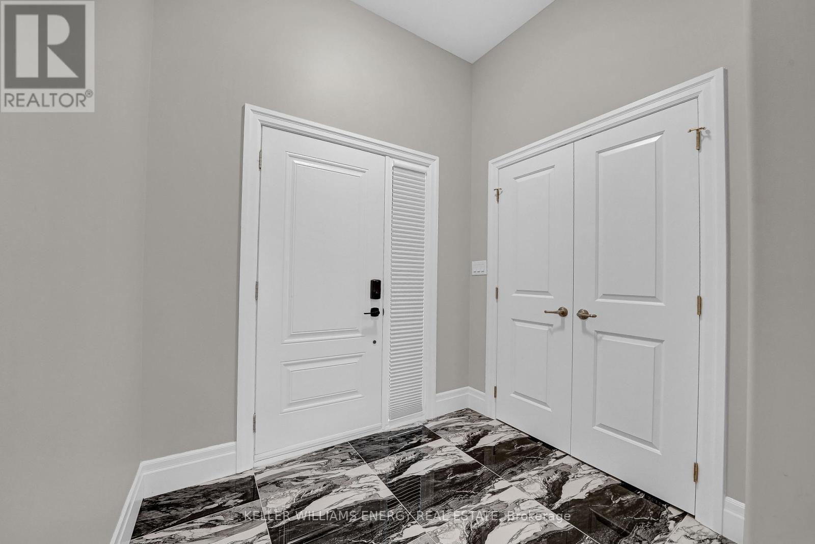 75 Markland Avenue, Prince Edward County (Picton Ward), Ontario  K0K 2T0 - Photo 5 - X12481079