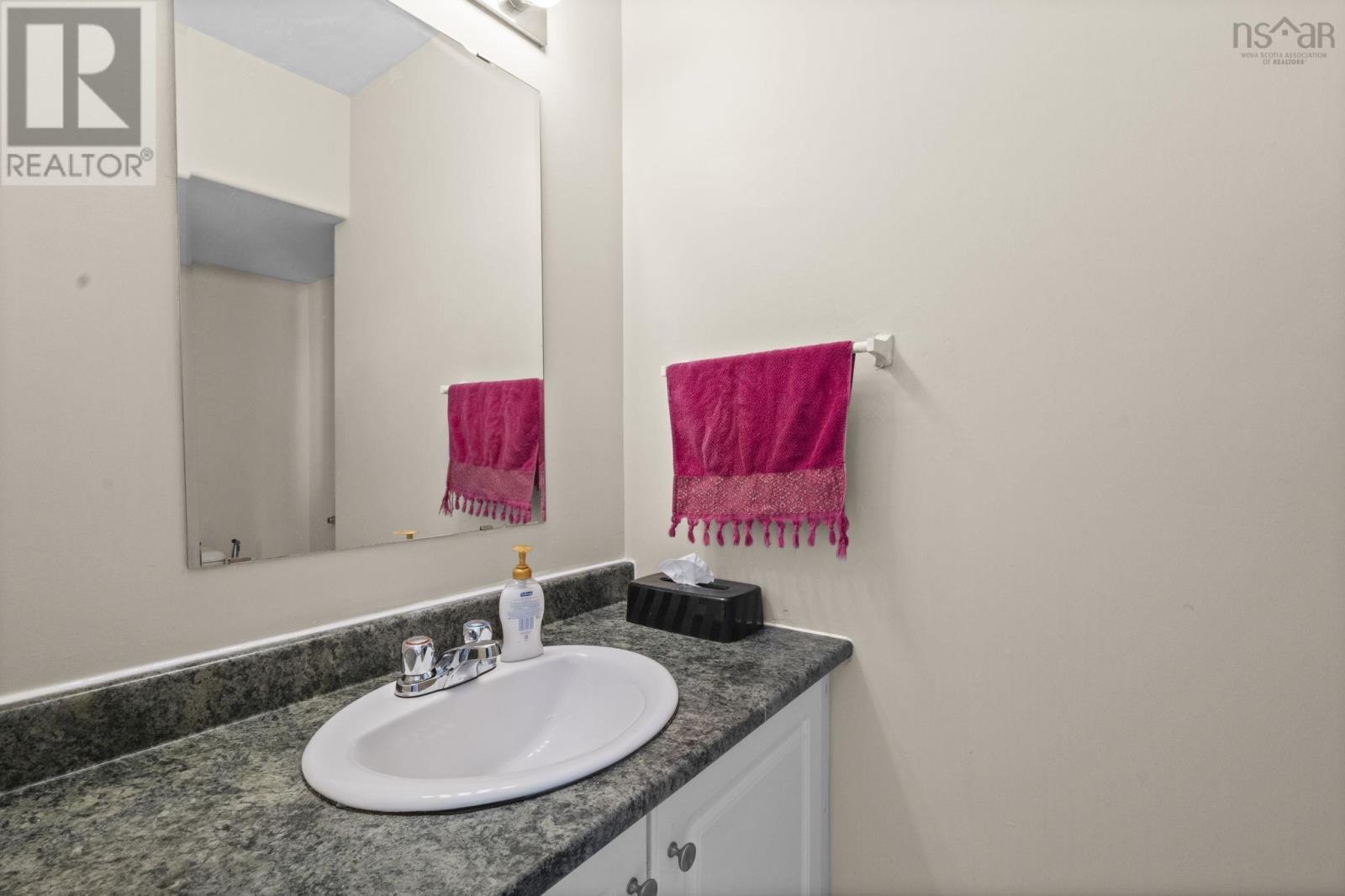 14 Suffolk Close, Halifax, Nova Scotia  B3S 1H5 - Photo 19 - 202524821