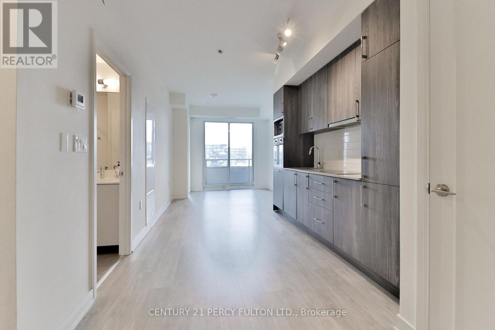 1202 - 576 Front Street W, Toronto, Ontario  M5V 1C1 - Photo 2 - C12481176