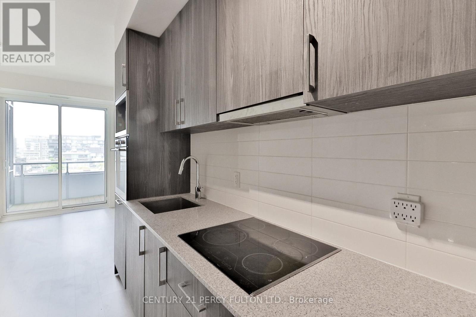 1202 - 576 Front Street W, Toronto, Ontario  M5V 1C1 - Photo 6 - C12481176