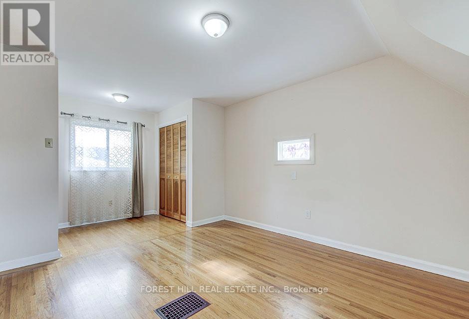 123 Bevdale Road, Toronto, Ontario  M2R 1L9 - Photo 13 - C12481189