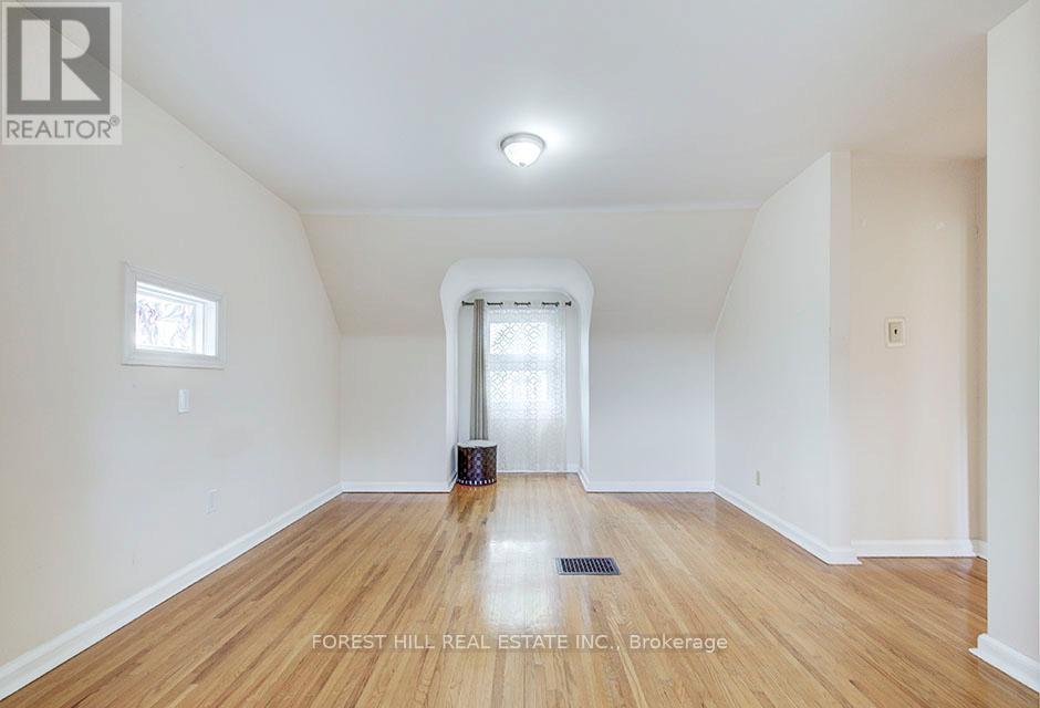 123 Bevdale Road, Toronto, Ontario  M2R 1L9 - Photo 14 - C12481189