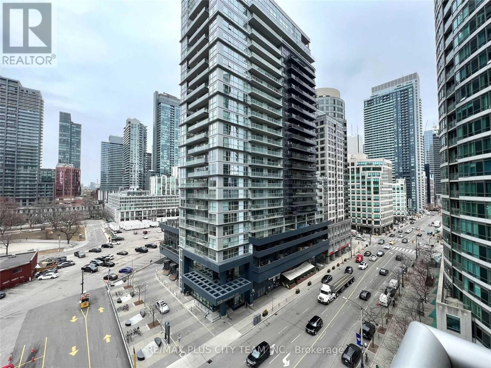 1103 - 381 Front Street W, Toronto, Ontario  M5V 3R8 - Photo 18 - C12481228