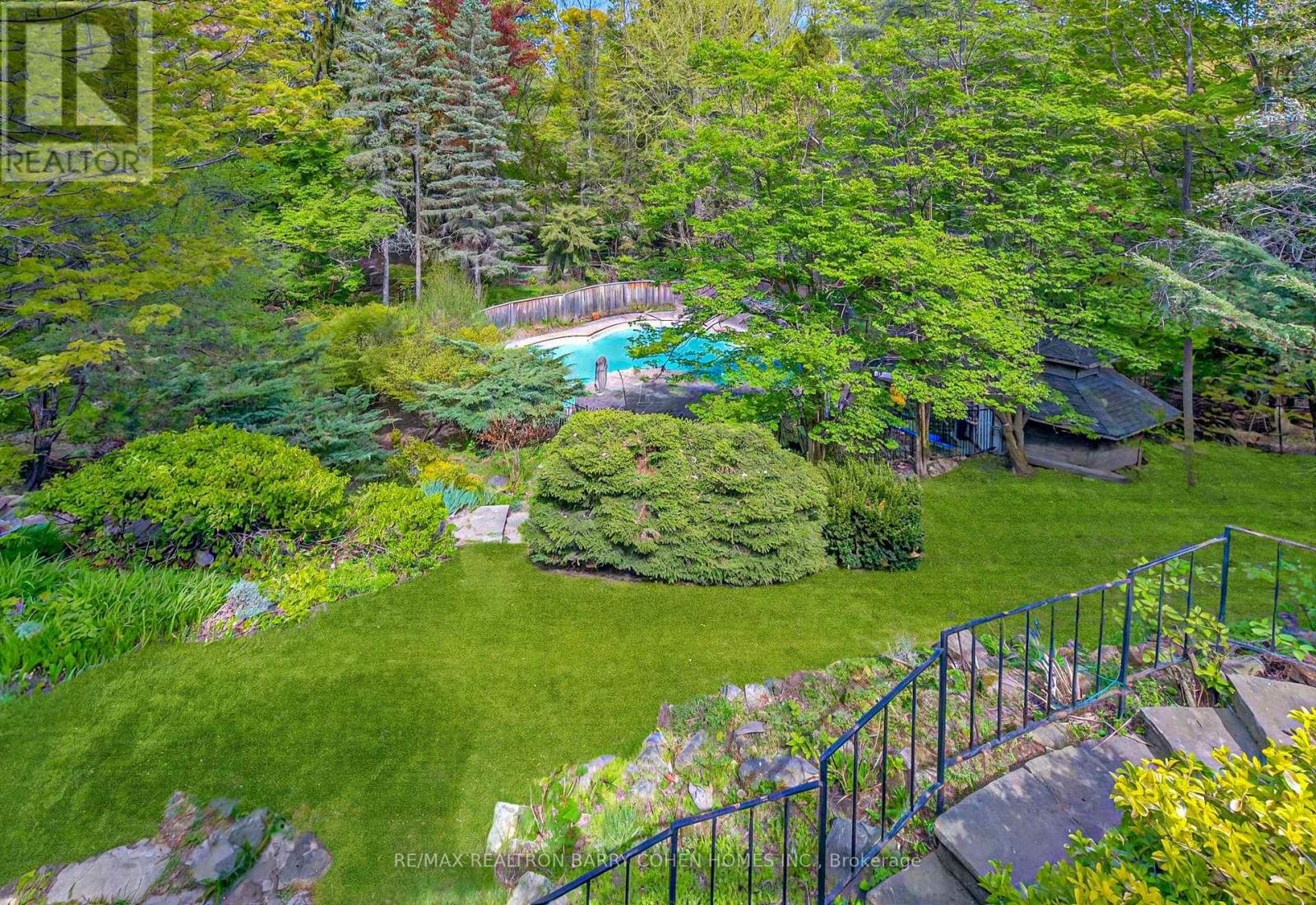 16 Wilket Road, Toronto, Ontario  M2L 1N6 - Photo 2 - C12481241
