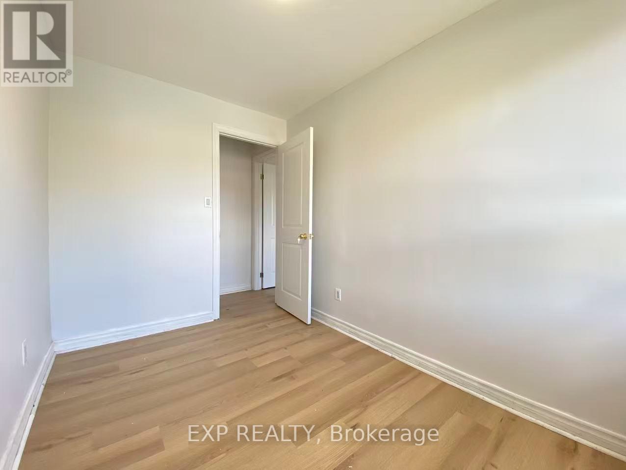 6 Deblyn Drive, Toronto, Ontario  M1S 1J4 - Photo 5 - E12481178