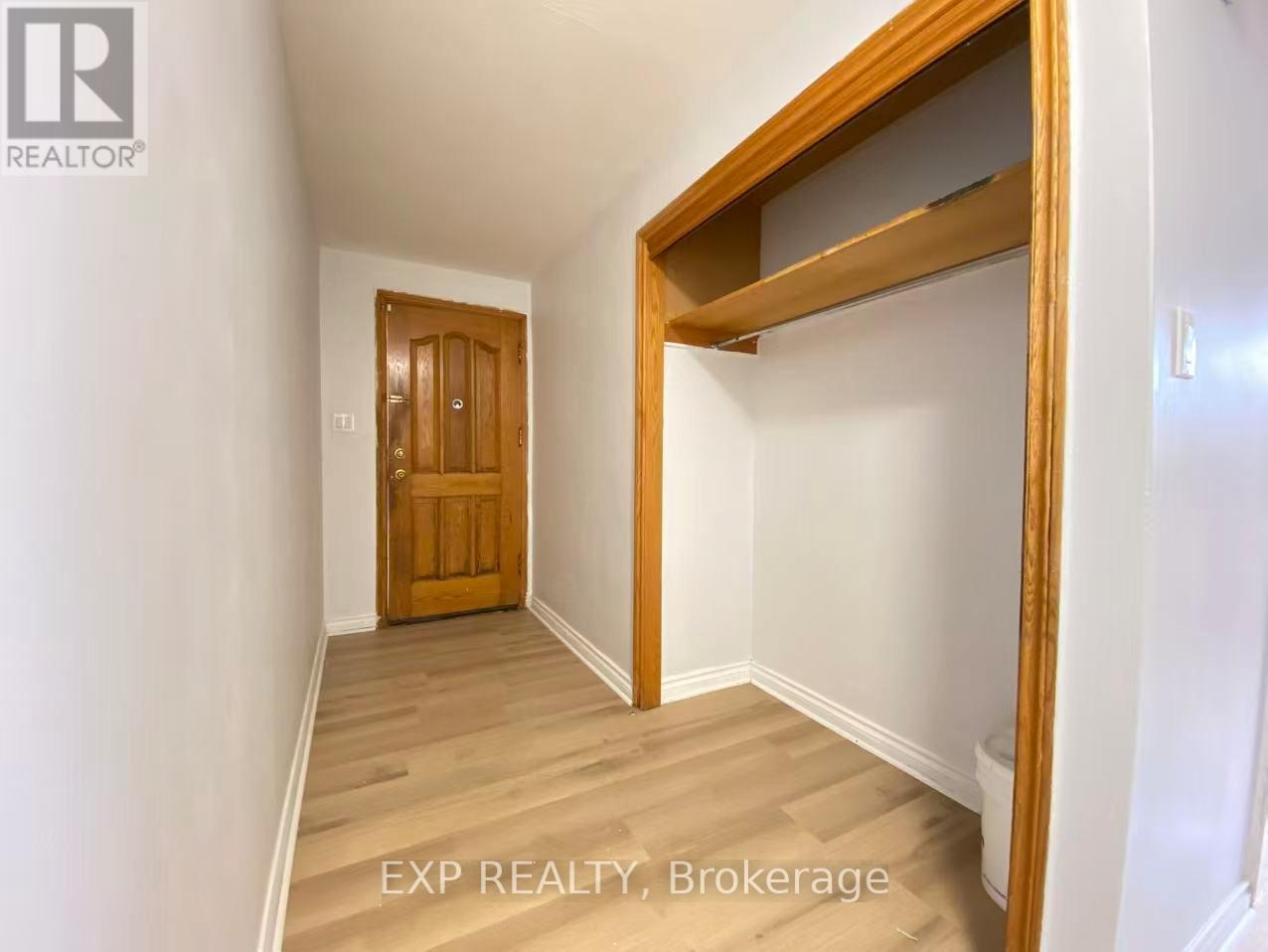 6 Deblyn Drive, Toronto, Ontario  M1S 1J4 - Photo 6 - E12481178