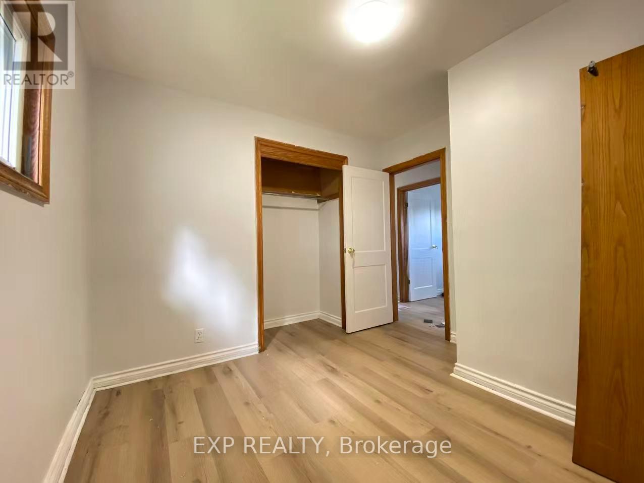 6 Deblyn Drive, Toronto, Ontario  M1S 1J4 - Photo 7 - E12481178