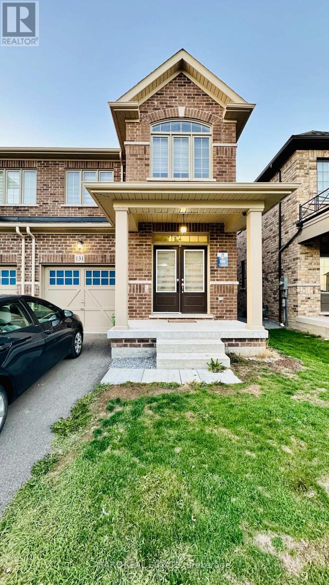 131 CLOSSON DRIVE, Whitby, Ontario