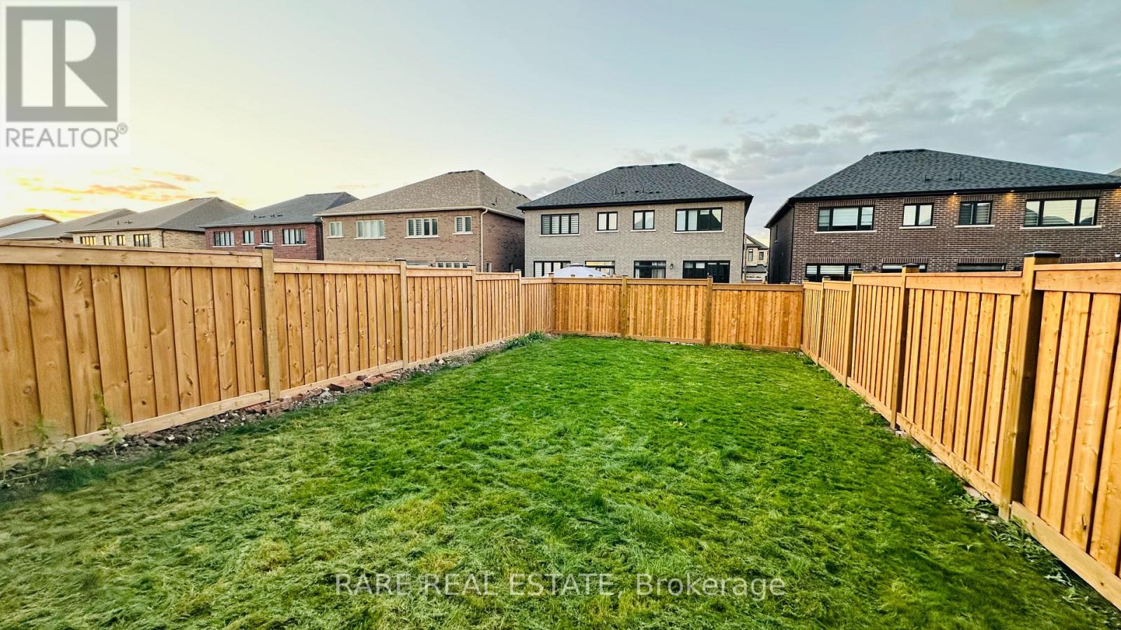 131 Closson Drive, Whitby, Ontario  L1P 0M7 - Photo 11 - E12481206