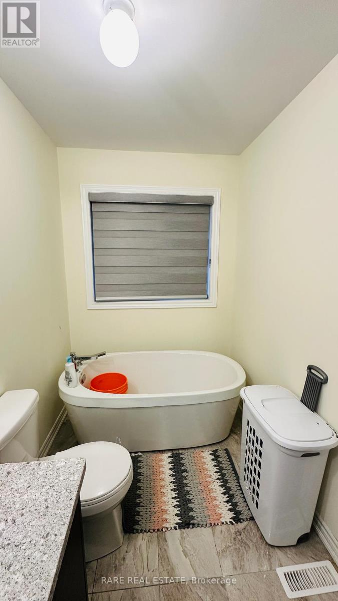 131 Closson Drive, Whitby, Ontario  L1P 0M7 - Photo 22 - E12481206