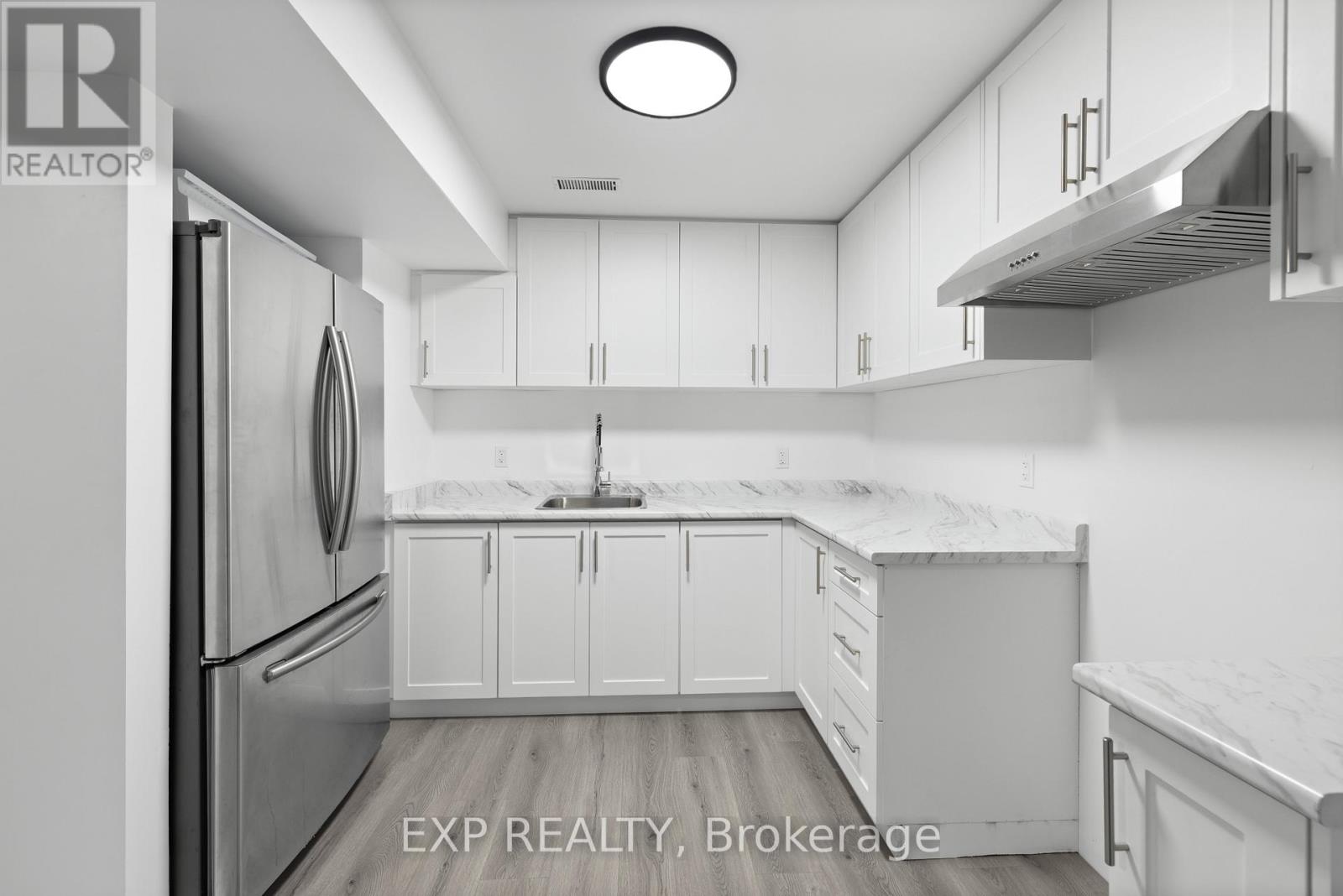 39 O'shea Crescent, Ajax, Ontario  L1T 4W7 - Photo 7 - E12481225