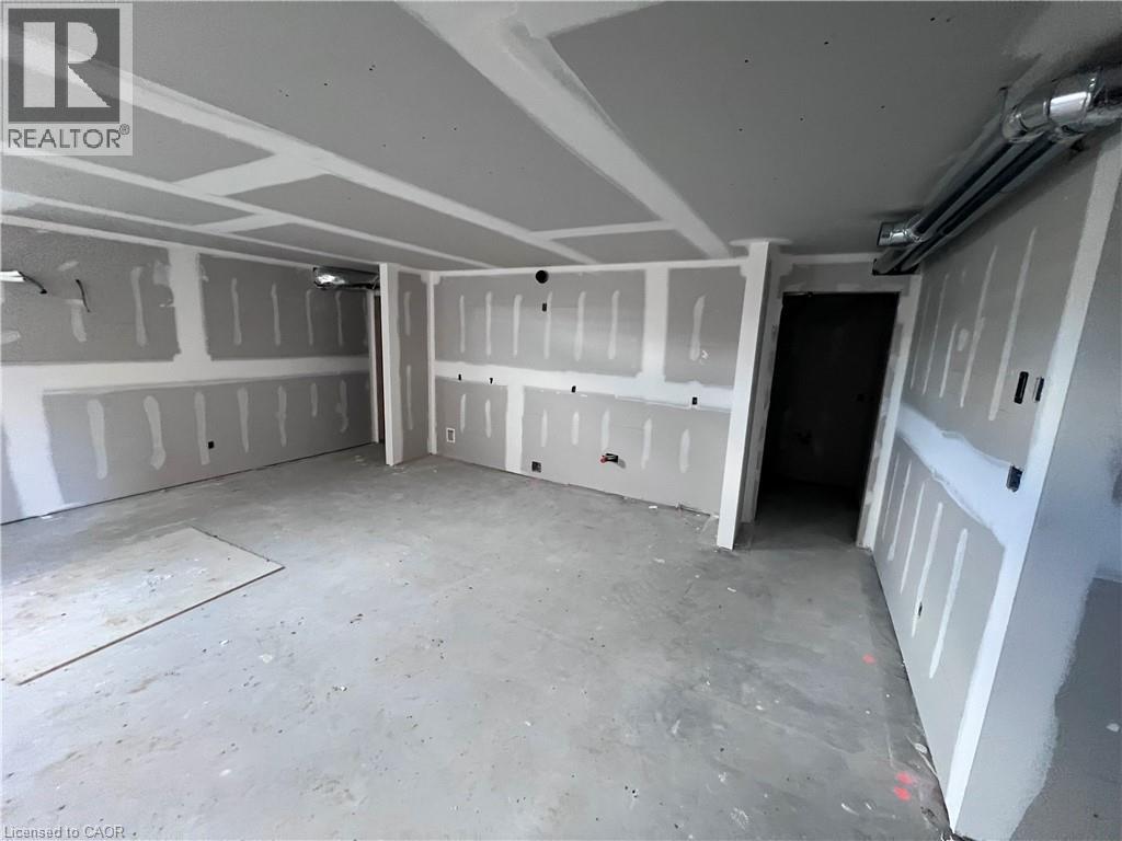 790 Bryans Drive Unit# 2, Huron East, Ontario  N0G 1H0 - Photo 5 - 40781435