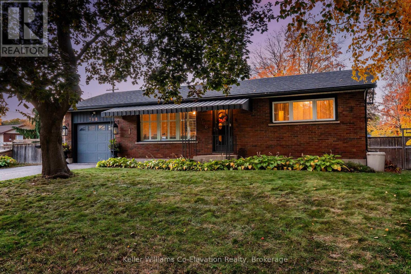 768 Bay Street, Midland, Ontario  L4R 1M4 - Photo 2 - S12481270