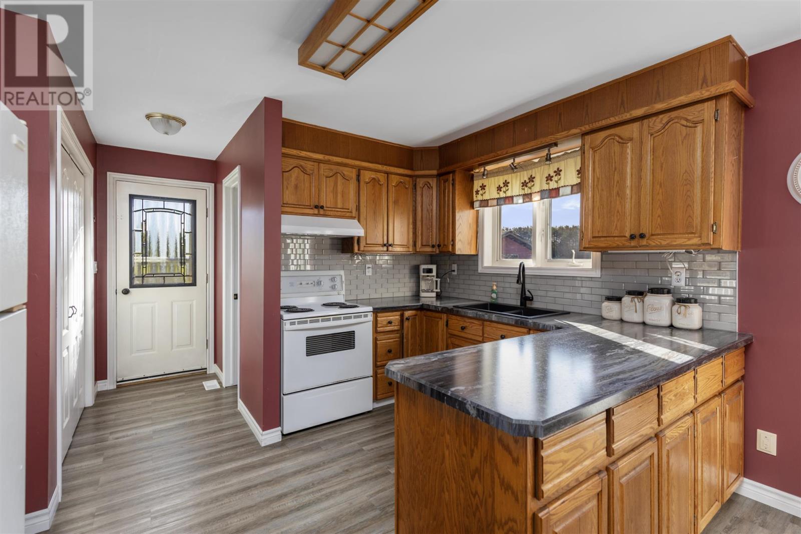 145 Highway 552, Goulais River, Ontario P0S 1E0 - Photo 15 - SM252861