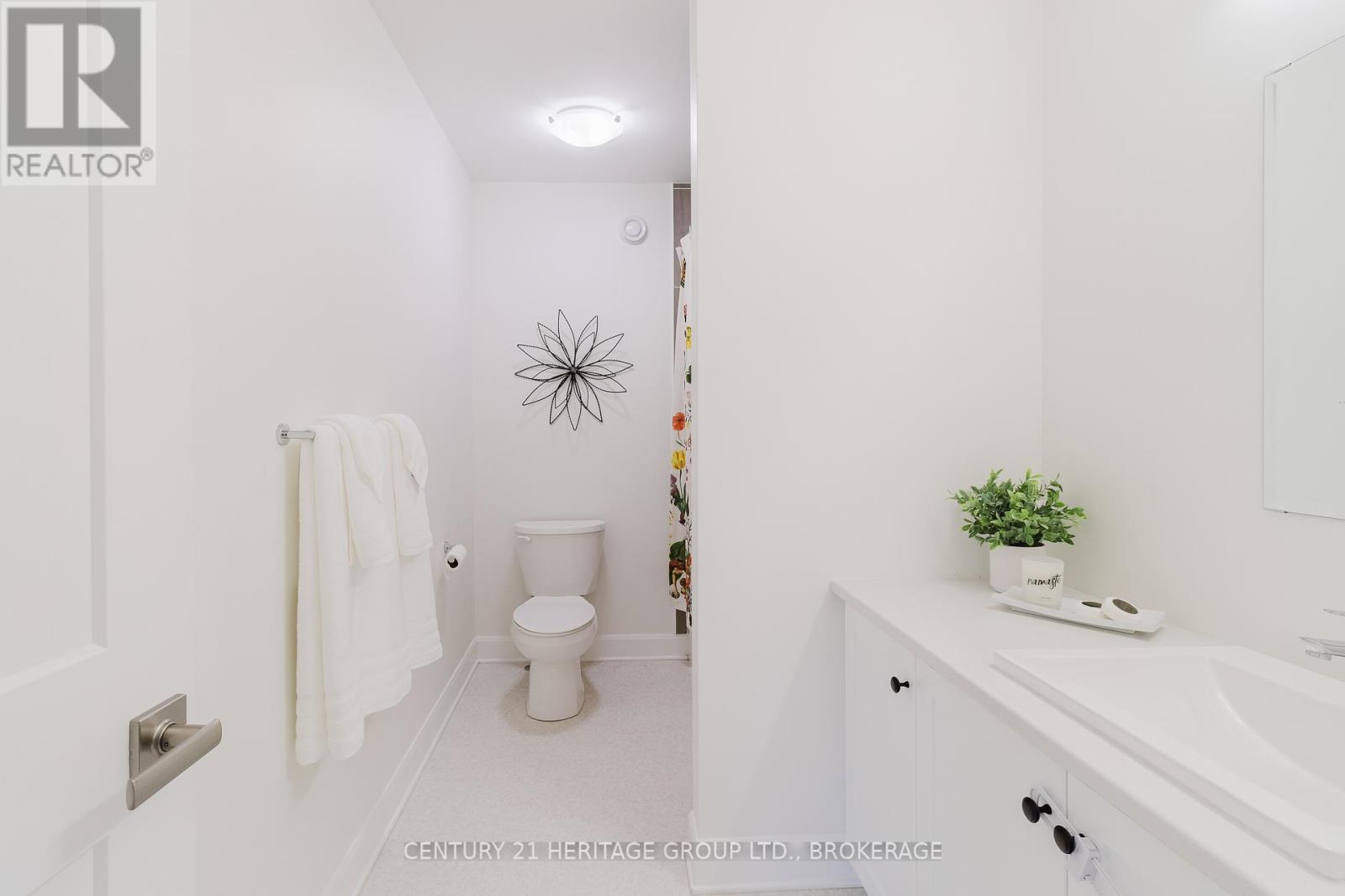 1534 Scarlet Street, Kingston (Kingston East (Incl Barret Crt)), Ontario  K7K 0H6 - Photo 34 - X12481328