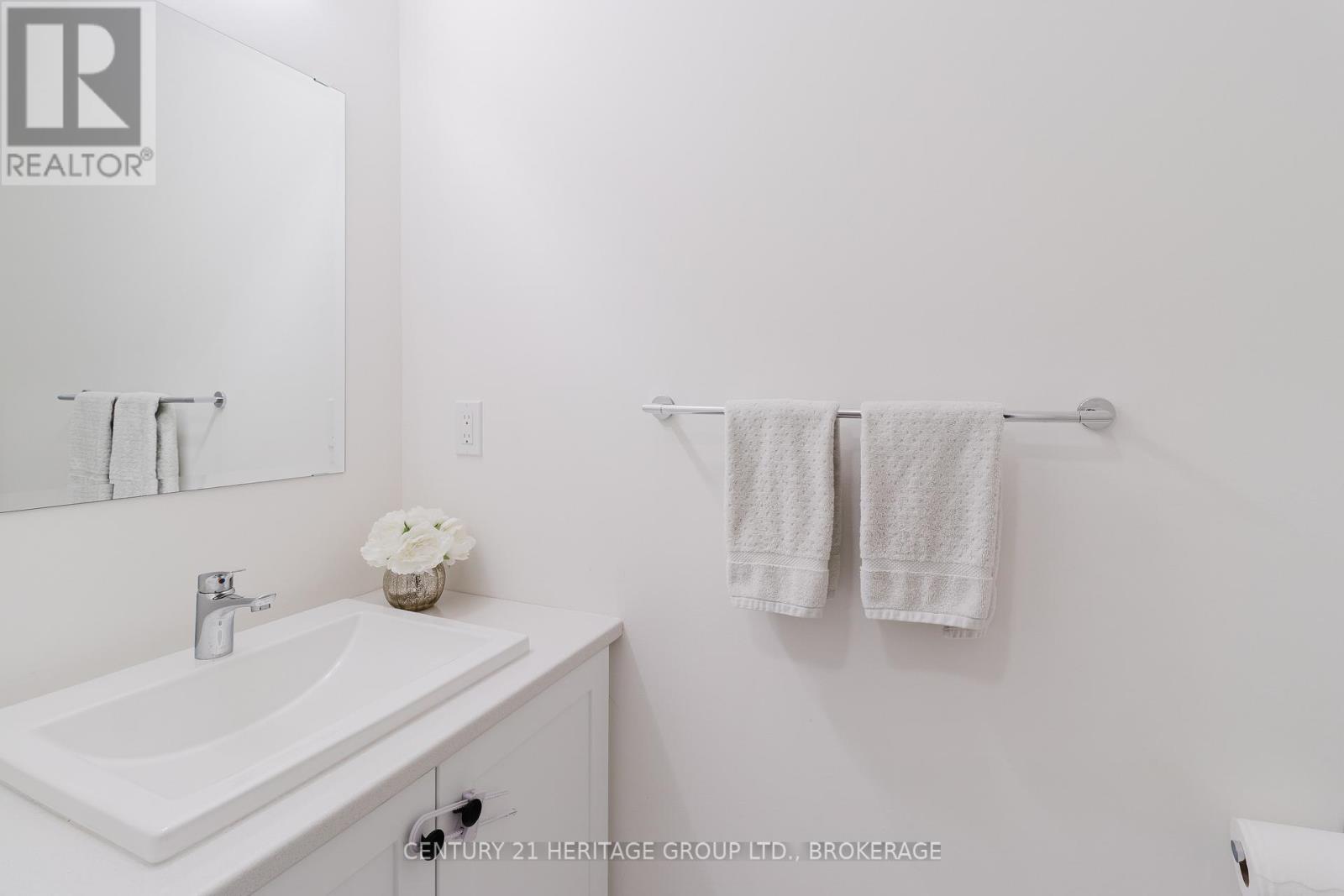1534 Scarlet Street, Kingston (Kingston East (Incl Barret Crt)), Ontario  K7K 0H6 - Photo 9 - X12481328
