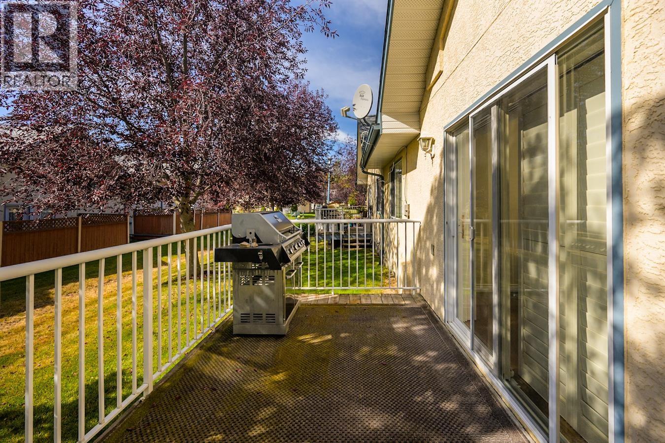 147 6807 Westgate Avenue, Prince George, British Columbia  V2N 5T8 - Photo 3 - R3061651