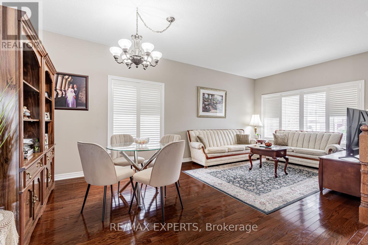 141 Michelle Drive, Vaughan, Ontario  L4L 9E1 - Photo 10 - N12481180
