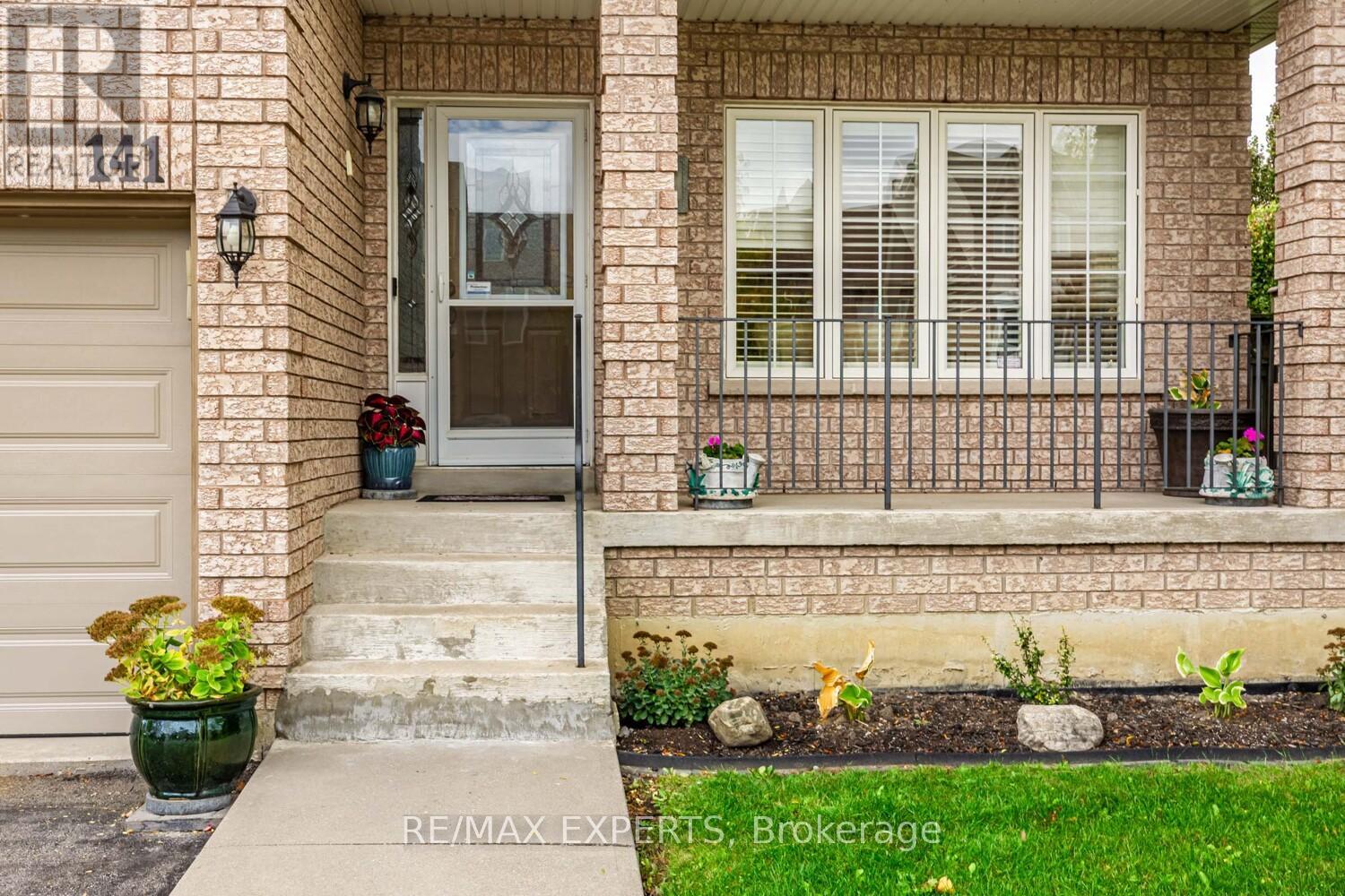 141 Michelle Drive, Vaughan, Ontario  L4L 9E1 - Photo 6 - N12481180