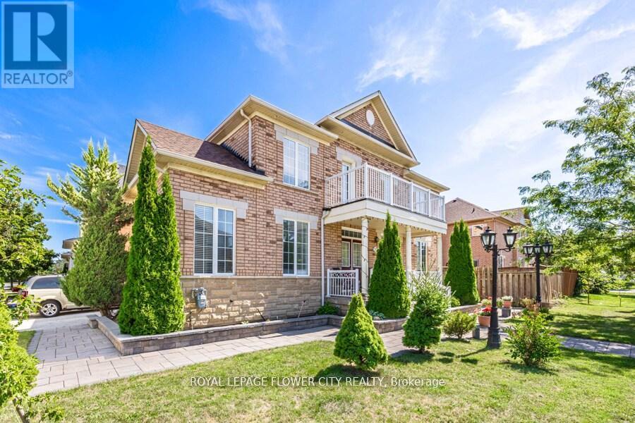 73 Hollywood Hill Circle, Vaughan, Ontario  L4H 2P4 - Photo 2 - N12481186