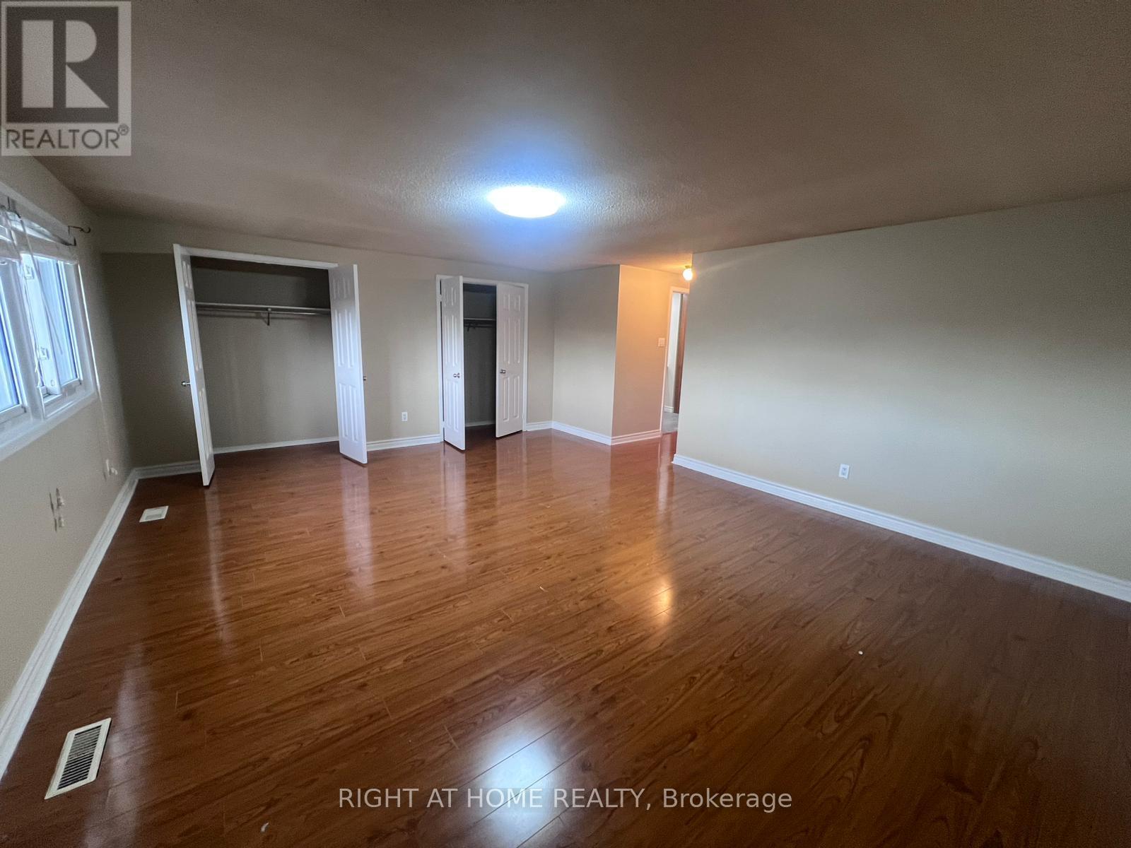 Main Fl - 16 Lavron Court, Markham, Ontario  L3S 2R4 - Photo 13 - N12481240