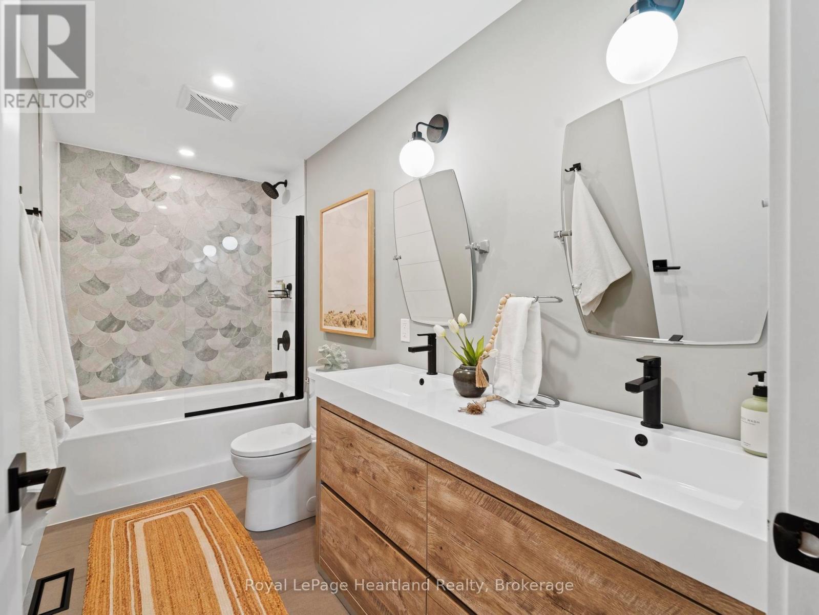 238 Bennett Street W, Goderich, Ontario  N7A 1X9 - Photo 16 - X12481358