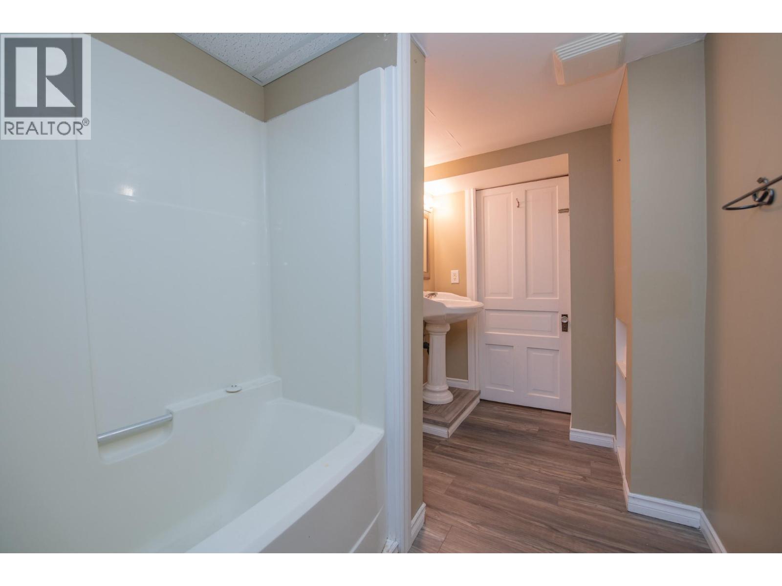 3005 15 Street, Vernon, British Columbia  V1T 3W1 - Photo 35 - 10366726